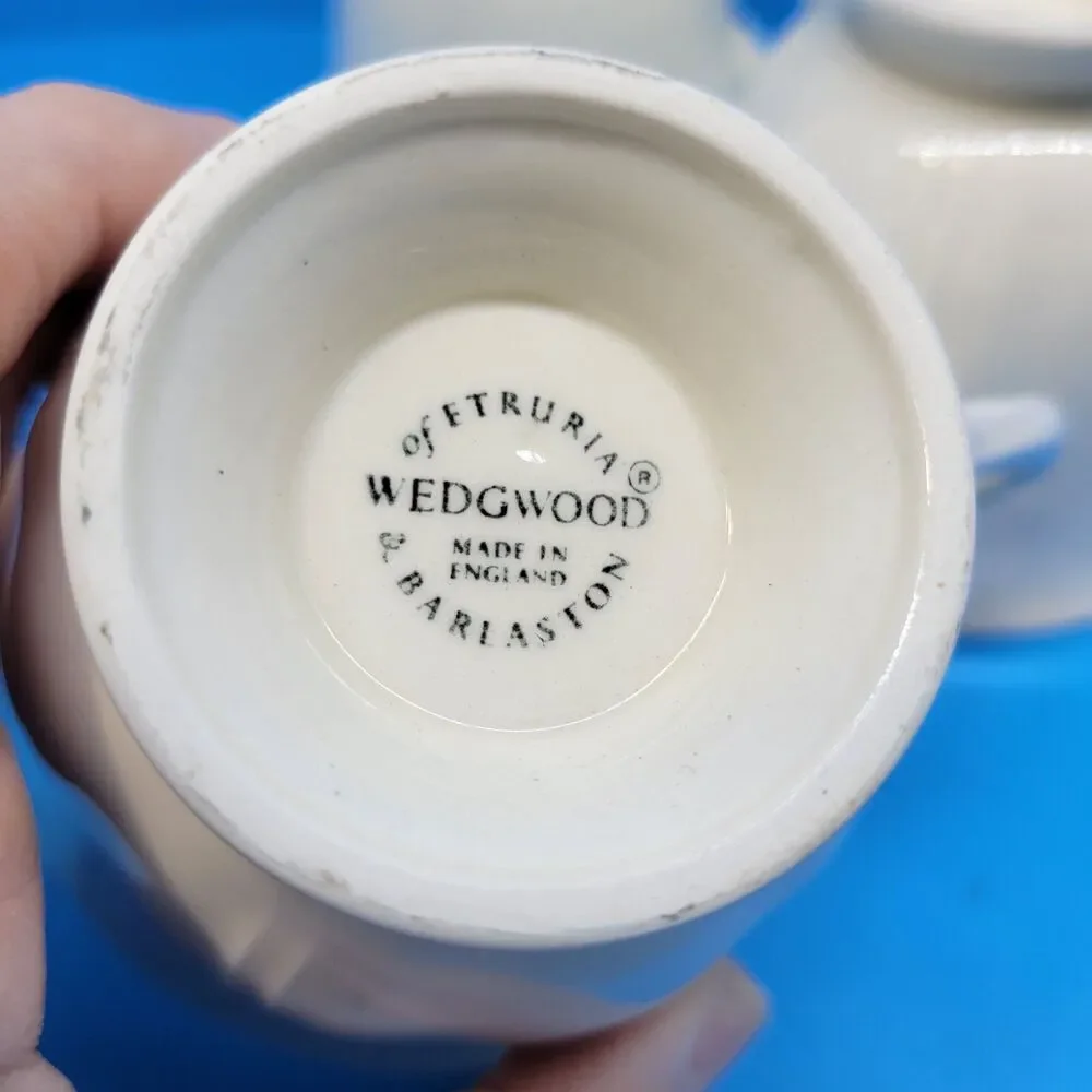 Wedgwood Of Etruria And Barlaston Queens Shape Set Of 4 Cups With No Saucers VGC